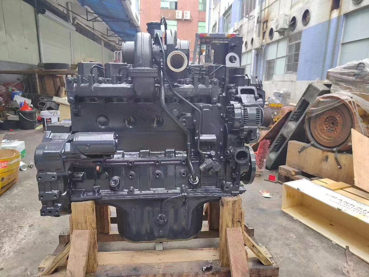 KOMATSU 6D102 - Variklis - Ekskavatorius: foto 2 KOMATSU 6D102 - Variklis - Ekskavatorius: foto 2