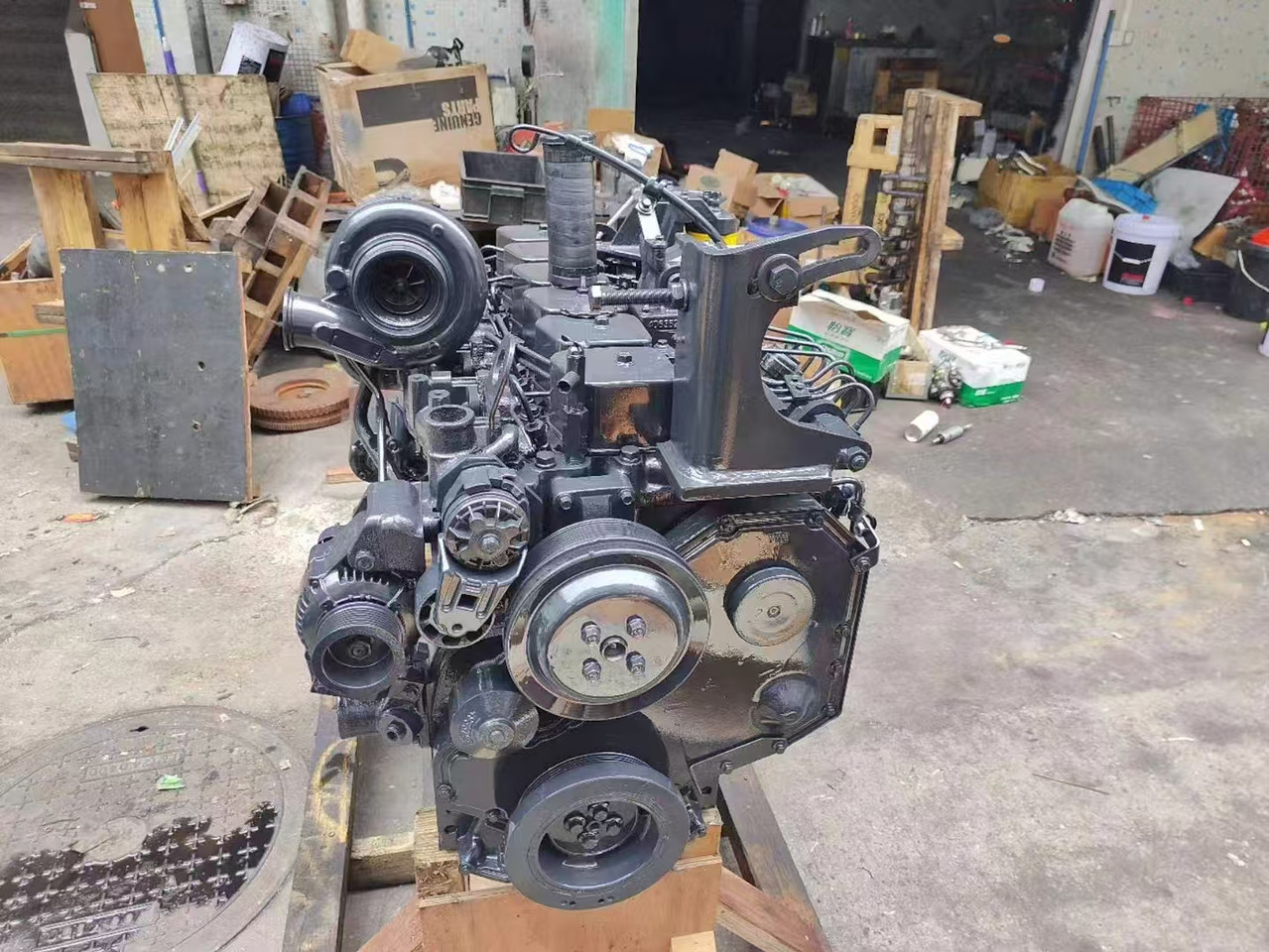 KOMATSU 6D102 - Variklis - Ekskavatorius: foto 1 KOMATSU 6D102 - Variklis - Ekskavatorius: foto 1