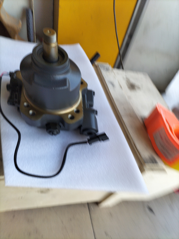 KOMATSU 708-7S-00352 - Ventiliatorius - Ekskavatorius: foto 3 KOMATSU 708-7S-00352 - Ventiliatorius - Ekskavatorius: foto 3