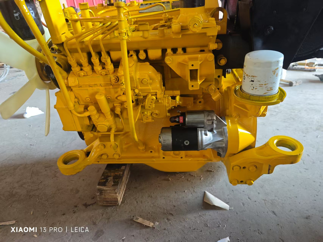 KOMATSU SAA4D95LE - Variklis ir dalys - Padargas: foto 1 KOMATSU SAA4D95LE - Variklis ir dalys - Padargas: foto 1