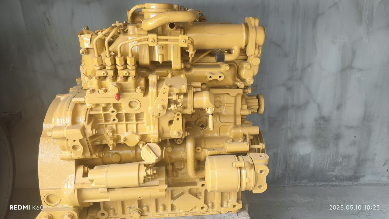 KUBOTA V2607 - Variklis - Ekskavatorius: foto 1 KUBOTA V2607 - Variklis - Ekskavatorius: foto 1