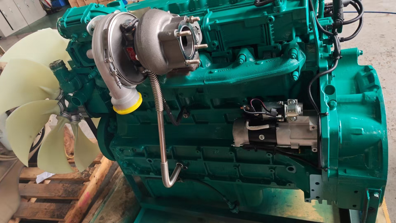 VOLVO D7E - Variklis - Ekskavatorius: foto 3 VOLVO D7E - Variklis - Ekskavatorius: foto 3