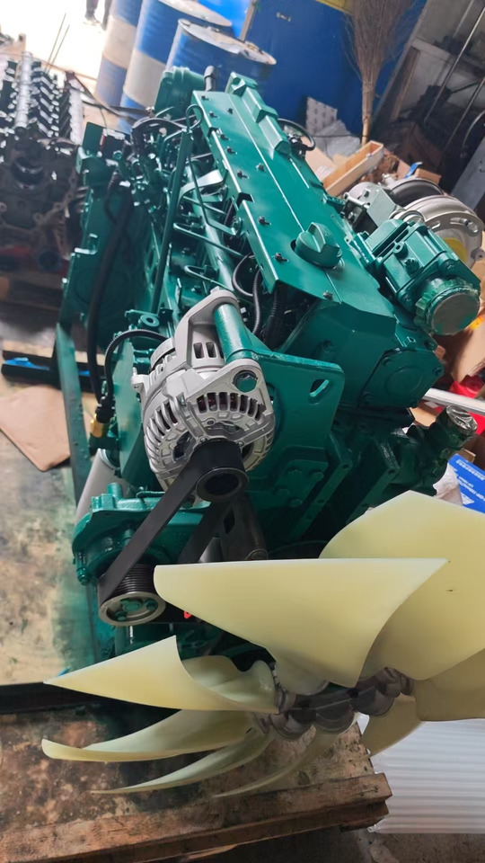 VOLVO D7E - Variklis - Ekskavatorius: foto 5 VOLVO D7E - Variklis - Ekskavatorius: foto 5