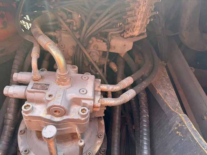 100% Original Hitachi Zx350-5g 30tons Large Excavator Hot Sale Hot-sell Japan Brand Hitachi Zx120 200 240 350 Digger for Sale - Vikšrinis ekskavatorius: foto 5 100% Original Hitachi Zx350-5g 30tons Large Excavator Hot Sale Hot-sell Japan Brand Hitachi Zx120 200 240 350 Digger for Sale - Vikšrinis ekskavatorius: foto 5