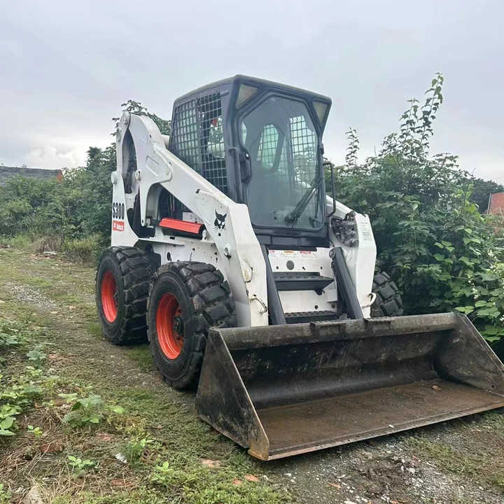 100%Ready Bobcat S300 Well Sold Most Famous Brand High Quality Bobcat S300 Skid Steer Loader for Sale - Ratinis krautuvas: foto 2 100%Ready Bobcat S300 Well Sold Most Famous Brand High Quality Bobcat S300 Skid Steer Loader for Sale - Ratinis krautuvas: foto 2