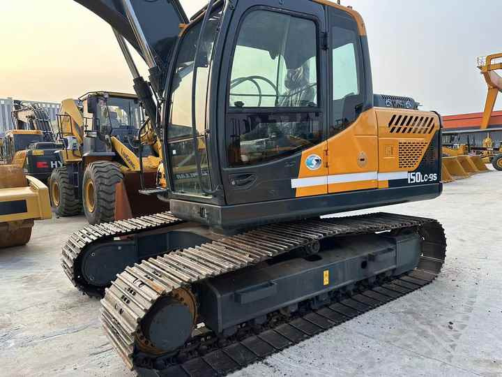 Affordable hyundai 150lc-9s Used Construction Machinery | Well-Maintained, No Overhauls - Vikšrinis ekskavatorius: foto 3 Affordable hyundai 150lc-9s Used Construction Machinery | Well-Maintained, No Overhauls - Vikšrinis ekskavatorius: foto 3