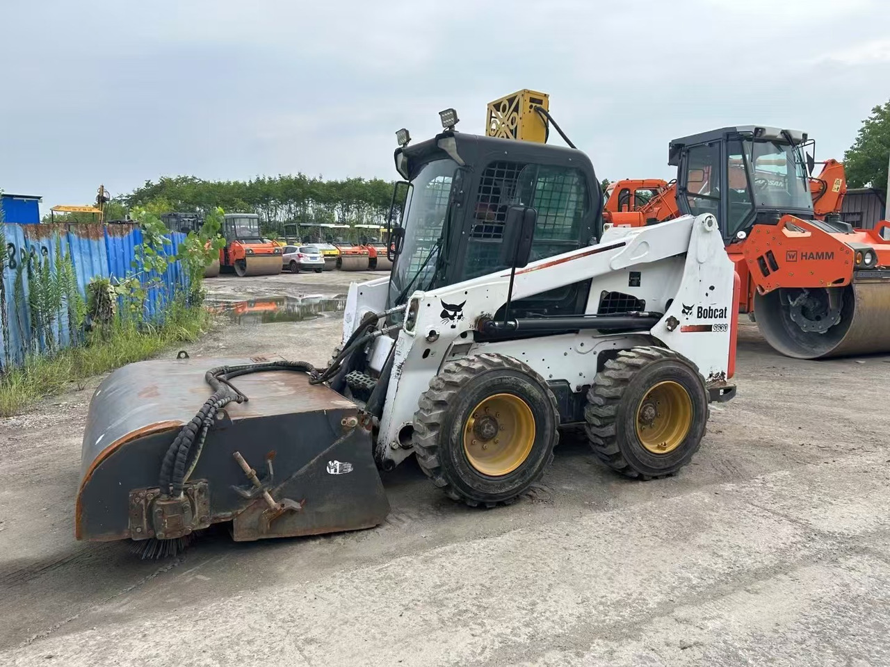 BOBCAT High Quality Used Bobcat S630 Skip Steer - Mini krautuvas: foto 1 BOBCAT High Quality Used Bobcat S630 Skip Steer - Mini krautuvas: foto 1