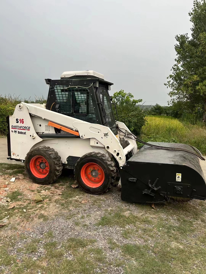 BOBCAT used skidsteer wheel Bobcat S18 High Quality - Mini krautuvas: foto 2 BOBCAT used skidsteer wheel Bobcat S18 High Quality - Mini krautuvas: foto 2