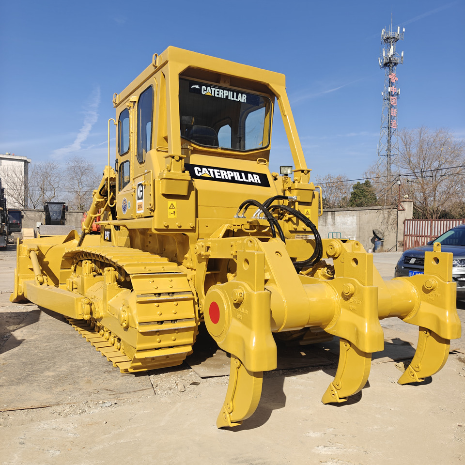 BULLDOZER Good Condition D7G Mini Bulldozer New Crawler Bulldozer with Parts Price Bulldozers - Buldozeris: foto 2 BULLDOZER Good Condition D7G Mini Bulldozer New Crawler Bulldozer with Parts Price Bulldozers - Buldozeris: foto 2