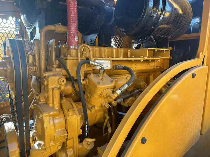 CAT brand 950h wheel loader on sale used cat 950 966 loader 18tons front wheel loader in stock - Buldozeris: foto 5 CAT brand 950h wheel loader on sale used cat 950 966 loader 18tons front wheel loader in stock - Buldozeris: foto 5