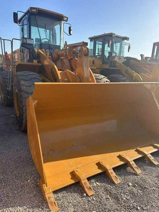 CAT brand 950h wheel loader on sale used cat 950 966 loader front wheel loader in stock - Buldozeris: foto 2 CAT brand 950h wheel loader on sale used cat 950 966 loader front wheel loader in stock - Buldozeris: foto 2