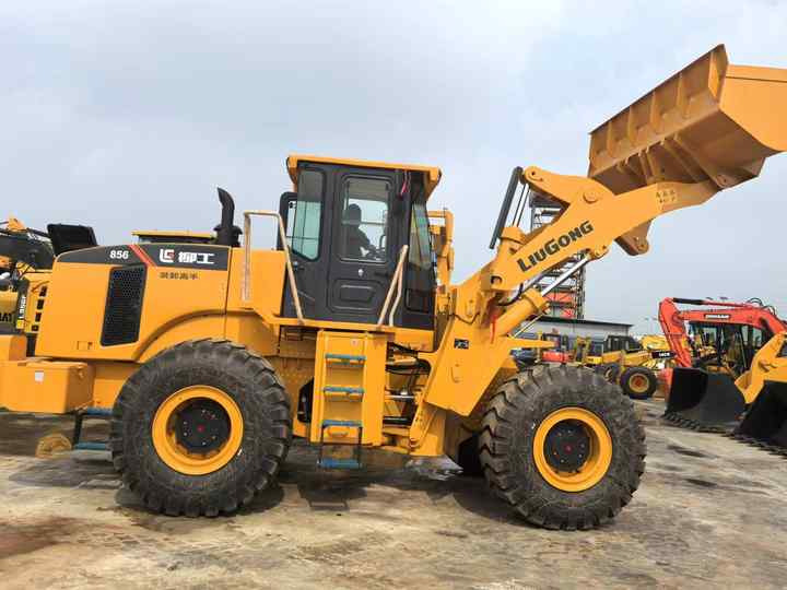 China Famous Brand LiuGong Medium-sized Wheel Loader LiuGong 856N Loader for Earthmoving, Mining, Construction for Sale - Ratinis krautuvas: foto 2 China Famous Brand LiuGong Medium-sized Wheel Loader LiuGong 856N Loader for Earthmoving, Mining, Construction for Sale - Ratinis krautuvas: foto 2