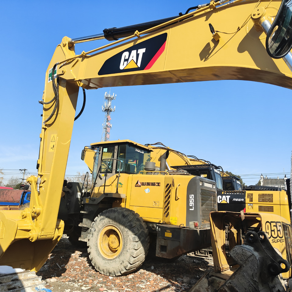 EXCAVATOR Used Cat Excavator Japan 20 Tons Digger Machinery Caterpillar CAT 320D for Sale Cat - Vikšrinis ekskavatorius: foto 2 EXCAVATOR Used Cat Excavator Japan 20 Tons Digger Machinery Caterpillar CAT 320D for Sale Cat - Vikšrinis ekskavatorius: foto 2