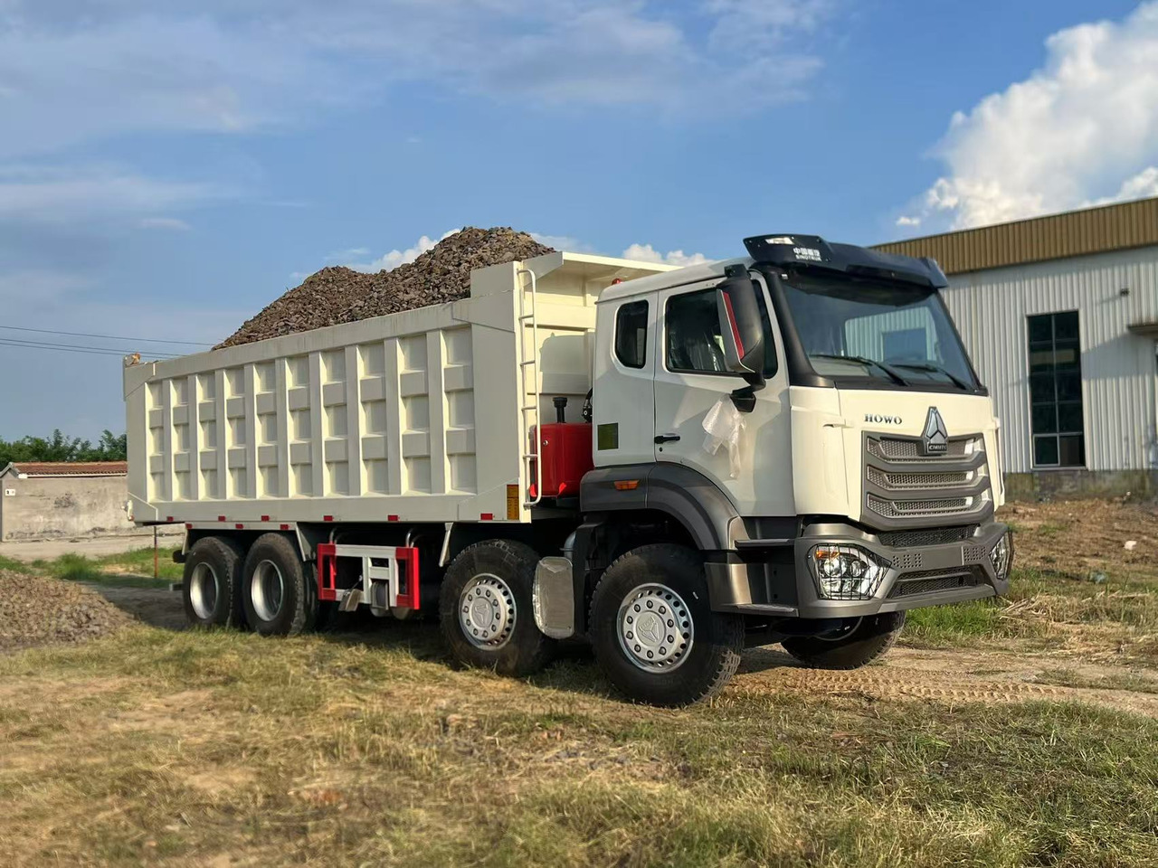 HOWO Used Dump Truck8*4 6*4 - Savivartis sunkvežimis: foto 3 HOWO Used Dump Truck8*4 6*4 - Savivartis sunkvežimis: foto 3