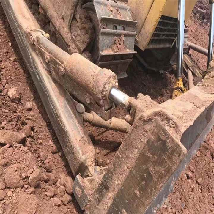 High Quality komatsu D65p D65px D50p D40p Original Japan Used Crawler Bulldozer with Ripper - Buldozeris: foto 3 High Quality komatsu D65p D65px D50p D40p Original Japan Used Crawler Bulldozer with Ripper - Buldozeris: foto 3