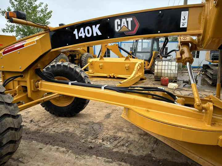 Hot Selling Used Caterpillar 140G Motor Graders Original CAT 140G 140H 140K Used Excellent Working Condition Used Motor Graders - Greideris: foto 2 Hot Selling Used Caterpillar 140G Motor Graders Original CAT 140G 140H 140K Used Excellent Working Condition Used Motor Graders - Greideris: foto 2