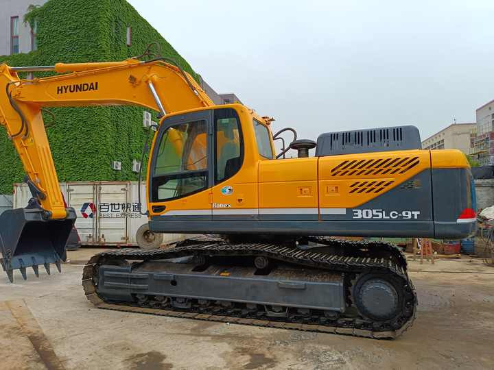 Hyundai Digger 305-9T Second Hand Korea Made High Performance Machine Hyundai Excavator for Sale - Vikšrinis ekskavatorius: foto 2 Hyundai Digger 305-9T Second Hand Korea Made High Performance Machine Hyundai Excavator for Sale - Vikšrinis ekskavatorius: foto 2