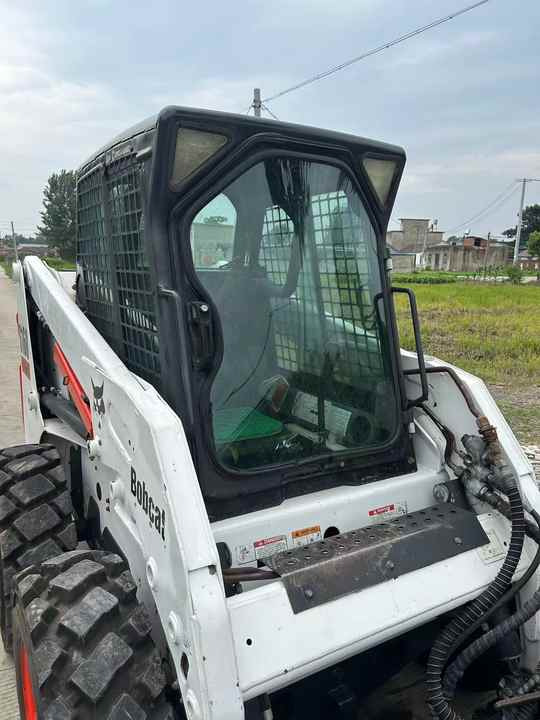 New Arrival Bobcat S160 Skid Steer Loader Available on Sale Hydraulic Type Manufacturer Anhui ZhaoMi - Ratinis krautuvas: foto 3 New Arrival Bobcat S160 Skid Steer Loader Available on Sale Hydraulic Type Manufacturer Anhui ZhaoMi - Ratinis krautuvas: foto 3