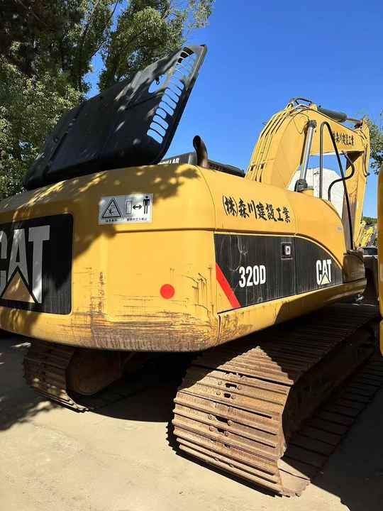 Original Japan Cheap Crawler Cat Excavator Cat 320d Used Excavator Caterpillar Machinery Digger Used CAT 320D Excavators - Vikšrinis ekskavatorius: foto 2 Original Japan Cheap Crawler Cat Excavator Cat 320d Used Excavator Caterpillar Machinery Digger Used CAT 320D Excavators - Vikšrinis ekskavatorius: foto 2