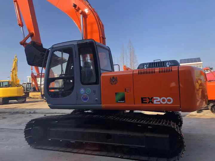 Original Japan Hitachi ZX200 Excavator Hitachi Excavator in Low Price for Hot Sale - Vikšrinis ekskavatorius: foto 4 Original Japan Hitachi ZX200 Excavator Hitachi Excavator in Low Price for Hot Sale - Vikšrinis ekskavatorius: foto 4