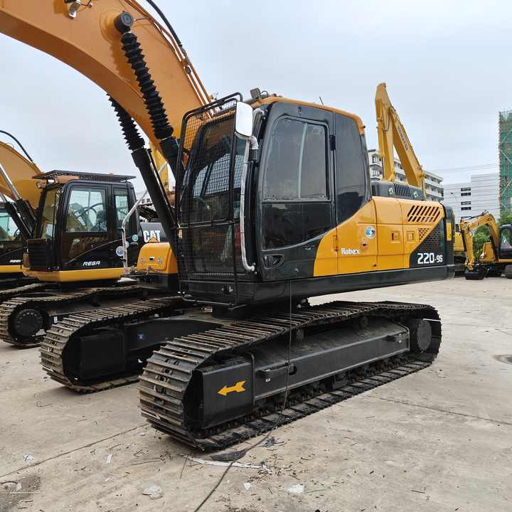 South Korea Low Price Hyundai 220lc-9s Excavator Hyundai 22ton Excavator Hot Sale - Vikšrinis ekskavatorius: foto 2 South Korea Low Price Hyundai 220lc-9s Excavator Hyundai 22ton Excavator Hot Sale - Vikšrinis ekskavatorius: foto 2