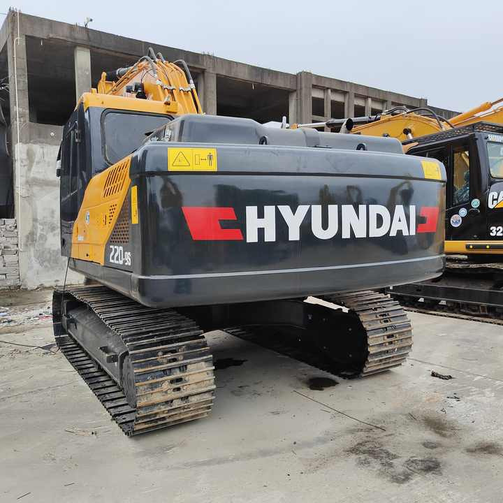 South Korea Low Price Hyundai 220lc-9s Excavator Hyundai 22ton Excavator Hot Sale - Vikšrinis ekskavatorius: foto 4 South Korea Low Price Hyundai 220lc-9s Excavator Hyundai 22ton Excavator Hot Sale - Vikšrinis ekskavatorius: foto 4