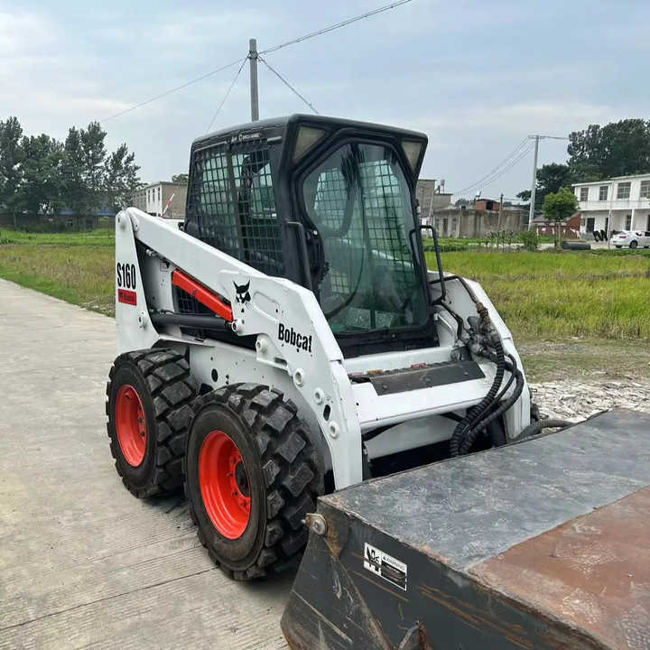 Used Bob Cat Bob Cat S160 Used Mini Skid Steer Wheel Loader Multifunctional Track Loaders Bobcat S160 2.7 Ton - Ratinis krautuvas: foto 1 Used Bob Cat Bob Cat S160 Used Mini Skid Steer Wheel Loader Multifunctional Track Loaders Bobcat S160 2.7 Ton - Ratinis krautuvas: foto 1