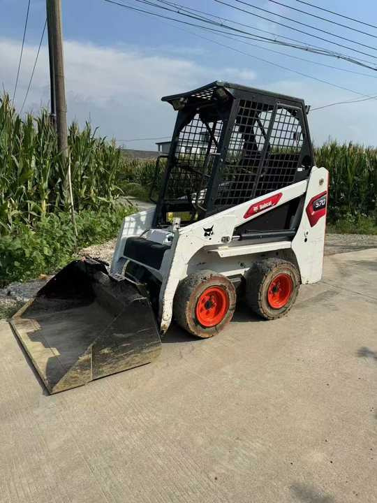 Used Bobcat S70 Skid Teer in Stock Good Condition bobcat S70 S160 185 300 330 Skid Steer for Sale - Mini krautuvas: foto 2 Used Bobcat S70 Skid Teer in Stock Good Condition bobcat S70 S160 185 300 330 Skid Steer for Sale - Mini krautuvas: foto 2