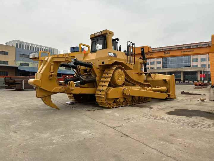 Used CAT D10R New Model Bulldozer Second Hand Machine Popular Brand Cat Hydraulic Machinery - Buldozeris: foto 2 Used CAT D10R New Model Bulldozer Second Hand Machine Popular Brand Cat Hydraulic Machinery - Buldozeris: foto 2