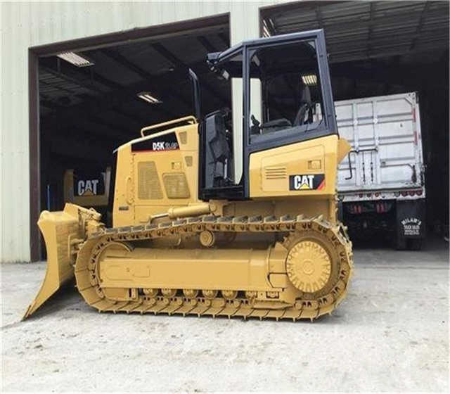 Used Cat D5k D5g D5 D5m D5h Crawler Bulldozer , CAT Bulldozer with Ripper , Original Cat Bulldozers - Buldozeris: foto 2 Used Cat D5k D5g D5 D5m D5h Crawler Bulldozer , CAT Bulldozer with Ripper , Original Cat Bulldozers - Buldozeris: foto 2