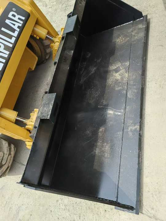 Used Caterpillar 226b Skid Steer with Excellent Performance on Sale Road Working Equipment - Mini krautuvas: foto 5 Used Caterpillar 226b Skid Steer with Excellent Performance on Sale Road Working Equipment - Mini krautuvas: foto 5