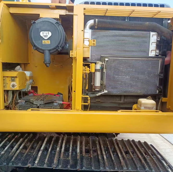 Used Caterpillar 320D Crawler Excavator Hot Sale Used Engineering & Construction Machinery - Vikšrinis ekskavatorius: foto 5 Used Caterpillar 320D Crawler Excavator Hot Sale Used Engineering & Construction Machinery - Vikšrinis ekskavatorius: foto 5