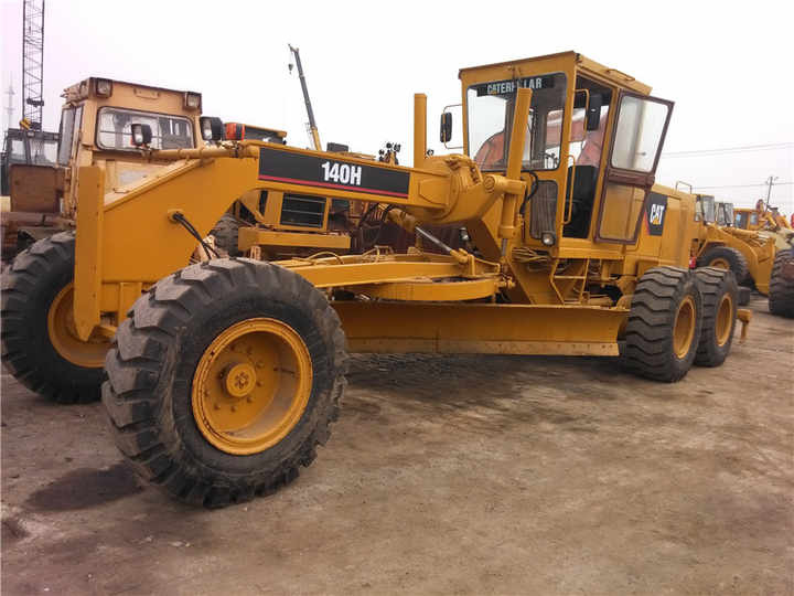 Used Caterpillar CAT 140H Land Road Motor Grader CAT140 CAT Used Grader Cheap Price for Sale - Greideris: foto 2 Used Caterpillar CAT 140H Land Road Motor Grader CAT140 CAT Used Grader Cheap Price for Sale - Greideris: foto 2