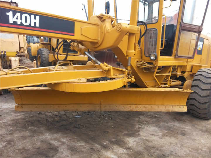 Used Caterpillar CAT 140H Land Road Motor Grader CAT140 CAT Used Grader Cheap Price for Sale - Greideris: foto 4 Used Caterpillar CAT 140H Land Road Motor Grader CAT140 CAT Used Grader Cheap Price for Sale - Greideris: foto 4