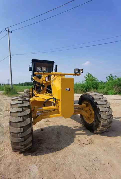 Used Caterpillar CAT 140k Land Road Motor Grader CAT140k Used Grader Cheap Price for Sale - Greideris: foto 2 Used Caterpillar CAT 140k Land Road Motor Grader CAT140k Used Grader Cheap Price for Sale - Greideris: foto 2