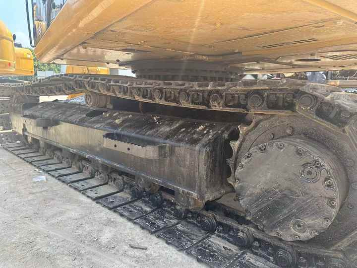 Used Caterpillar Cat312D2 Excavator Original Japan Heavy Machinery Caterpillar 312D2 Excavator for Sale - Vikšrinis ekskavatorius: foto 5 Used Caterpillar Cat312D2 Excavator Original Japan Heavy Machinery Caterpillar 312D2 Excavator for Sale - Vikšrinis ekskavatorius: foto 5
