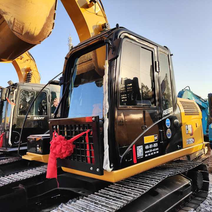 Used Crawler Caterpillar 312D Excavator with Good Condition for Sale - Vikšrinis ekskavatorius: foto 2 Used Crawler Caterpillar 312D Excavator with Good Condition for Sale - Vikšrinis ekskavatorius: foto 2
