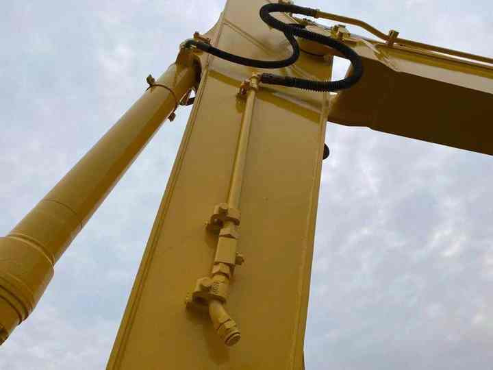 Used Good Quality Japan Original PC200-7 in Good Condition PC200-7 Komatsu - Vikšrinis ekskavatorius: foto 3 Used Good Quality Japan Original PC200-7 in Good Condition PC200-7 Komatsu - Vikšrinis ekskavatorius: foto 3