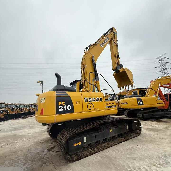 Used Good Quality Japan Original PC210-8 in Good Condition PC210-8 Komatsu - Vikšrinis ekskavatorius: foto 4 Used Good Quality Japan Original PC210-8 in Good Condition PC210-8 Komatsu - Vikšrinis ekskavatorius: foto 4