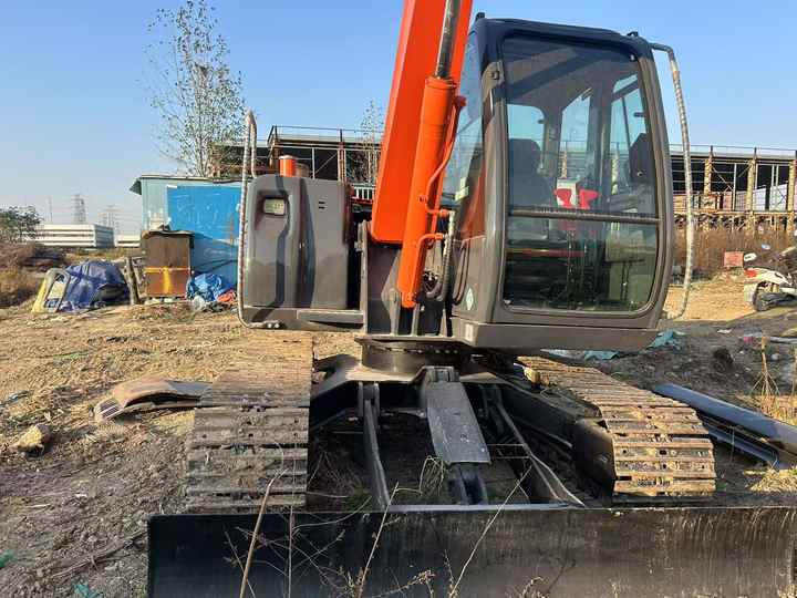 Used HITACHI ZX70 Model Mini Excavator Second Hand Machine Popular Brand Japan Hitachi Hydraulic Machinery - Ekskavatorius: foto 4 Used HITACHI ZX70 Model Mini Excavator Second Hand Machine Popular Brand Japan Hitachi Hydraulic Machinery - Ekskavatorius: foto 4