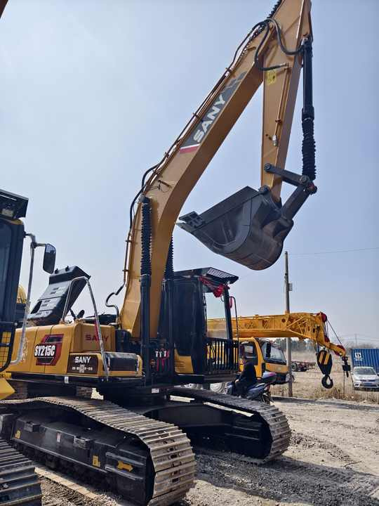 Used Heavy Construction Equipment Sany Sy215 Excavator Used Machine - Vikšrinis ekskavatorius: foto 3 Used Heavy Construction Equipment Sany Sy215 Excavator Used Machine - Vikšrinis ekskavatorius: foto 3