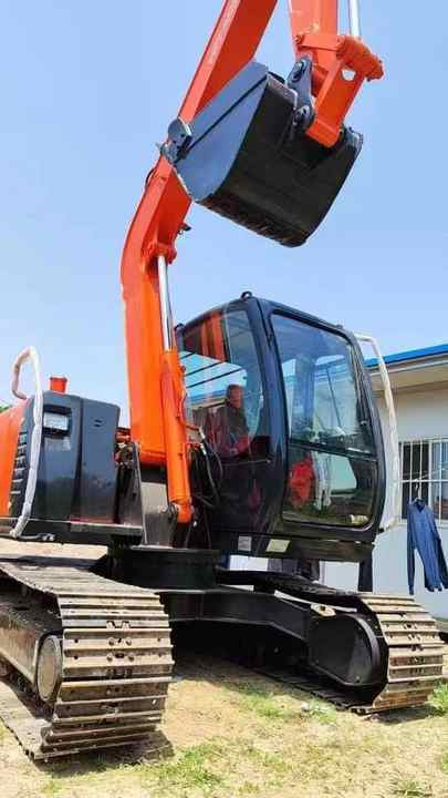 Used Hitachi Excavator ZX70 7ton Japan Import Second Hand Small Crawler ZX70 Excavator for Sale - Vikšrinis ekskavatorius: foto 2 Used Hitachi Excavator ZX70 7ton Japan Import Second Hand Small Crawler ZX70 Excavator for Sale - Vikšrinis ekskavatorius: foto 2