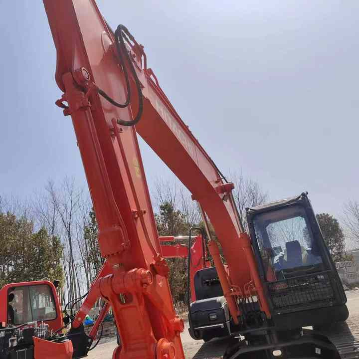 Used Hitachi ZX130 Excavator Japan Made Hitachi Used Excavator Zx120 Zx130 for Sale - Ekskavatorius: foto 4 Used Hitachi ZX130 Excavator Japan Made Hitachi Used Excavator Zx120 Zx130 for Sale - Ekskavatorius: foto 4
