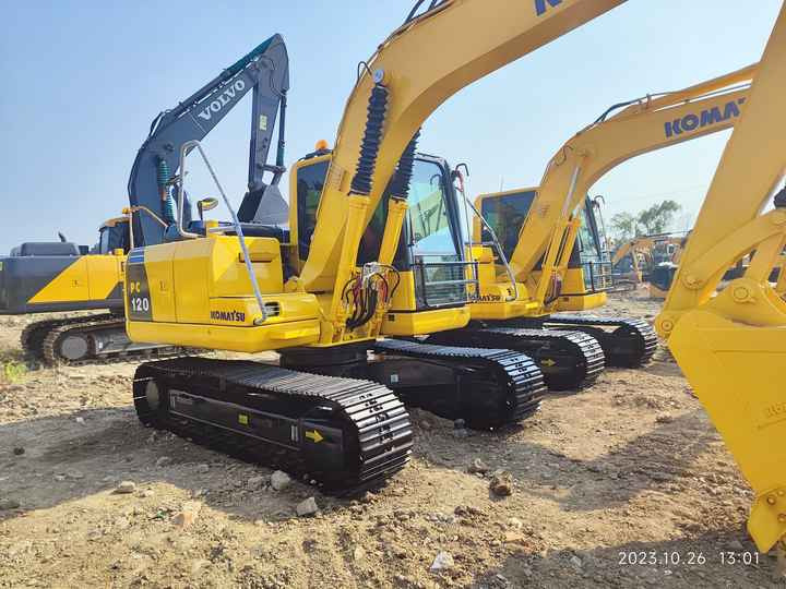 Used Japan Original PC120-8 in Good Condition PC120-8 Komatsu in Good Quality - Vikšrinis ekskavatorius: foto 4 Used Japan Original PC120-8 in Good Condition PC120-8 Komatsu in Good Quality - Vikšrinis ekskavatorius: foto 4