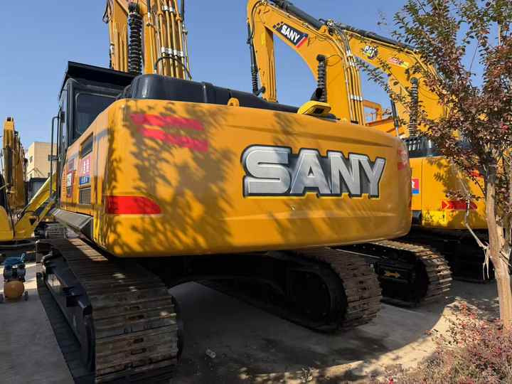 Used SANY SY235H Excavator 23Ton Crawler Excavator Second Hand Excavator Sany 215 235 245 Hydraulic Machinery - Vikšrinis ekskavatorius: foto 4 Used SANY SY235H Excavator 23Ton Crawler Excavator Second Hand Excavator Sany 215 235 245 Hydraulic Machinery - Vikšrinis ekskavatorius: foto 4
