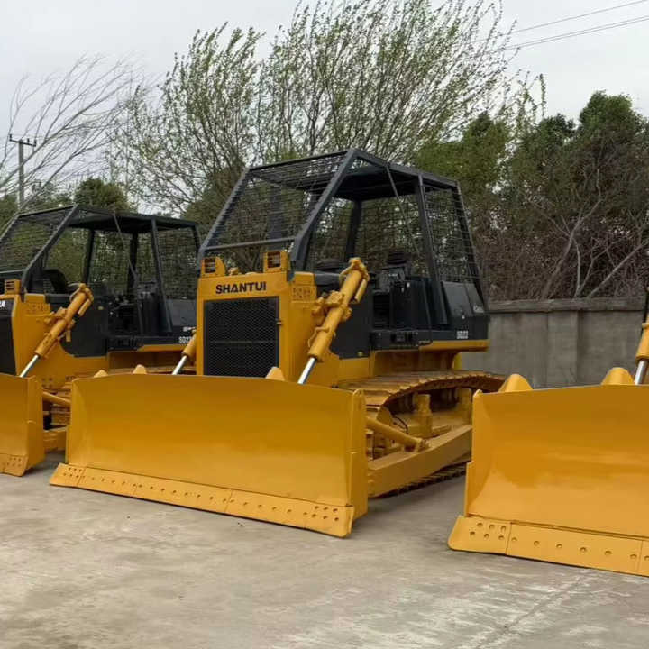 Used Shantui SD22 New Model Bulldozer Second Hand Machine Popular Brand Shantui Hydraulic Machinery - Buldozeris: foto 1 Used Shantui SD22 New Model Bulldozer Second Hand Machine Popular Brand Shantui Hydraulic Machinery - Buldozeris: foto 1