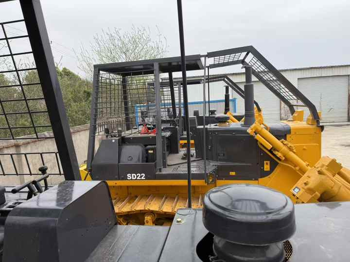 Used Shantui SD22 New Model Bulldozer Second Hand Machine Popular Brand Shantui Hydraulic Machinery - Buldozeris: foto 2 Used Shantui SD22 New Model Bulldozer Second Hand Machine Popular Brand Shantui Hydraulic Machinery - Buldozeris: foto 2