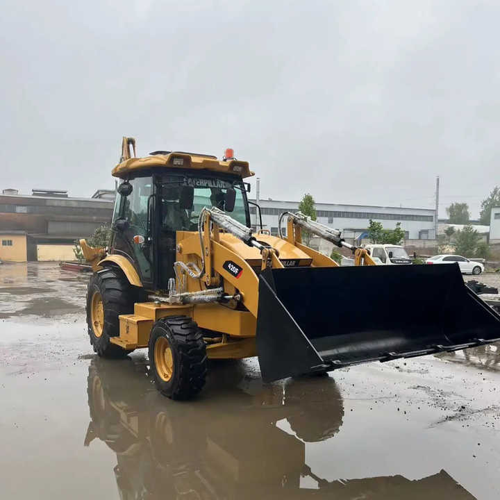 Used Wheel Loader CAT420F Caterpillar 420F Construction Machinery Mini Wheel Skid Steer Loader in Stock - Ratinis krautuvas: foto 4 Used Wheel Loader CAT420F Caterpillar 420F Construction Machinery Mini Wheel Skid Steer Loader in Stock - Ratinis krautuvas: foto 4