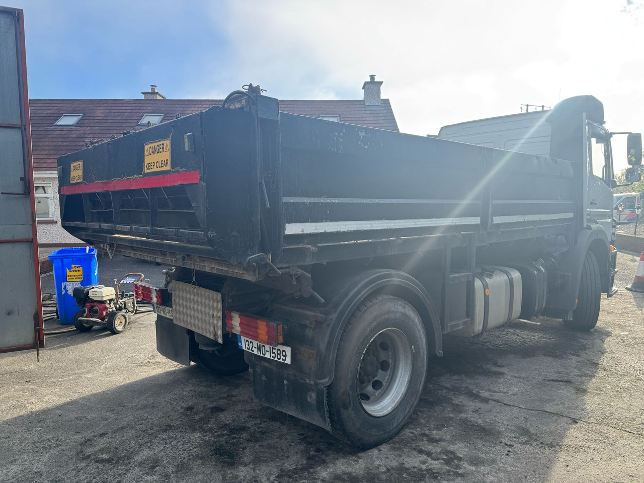 MERCEDES-BENZ Axor 1823 - Savivartis sunkvežimis: foto 4 MERCEDES-BENZ Axor 1823 - Savivartis sunkvežimis: foto 4