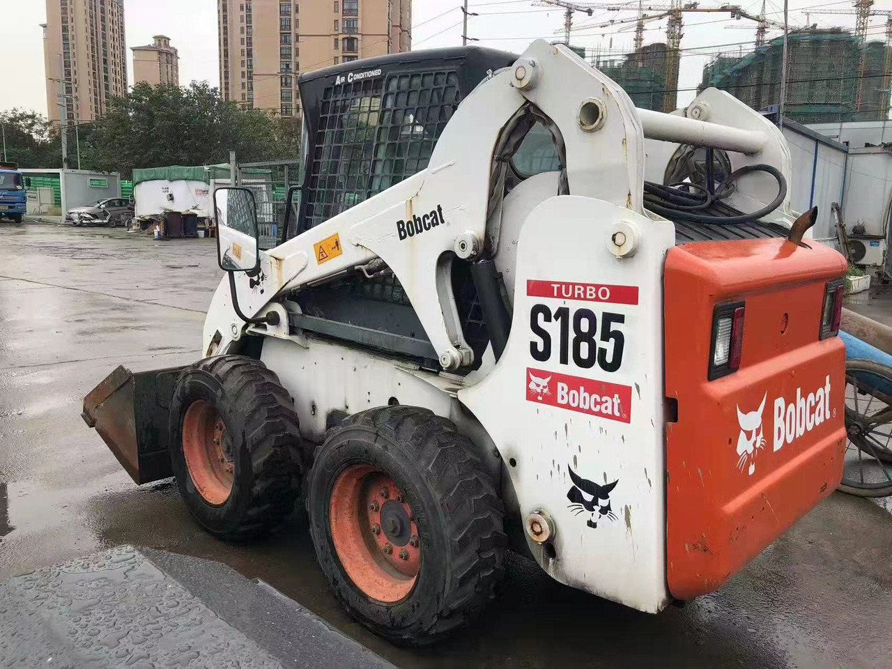 BOBCAT S185 - Mini krautuvas: foto 4 BOBCAT S185 - Mini krautuvas: foto 4